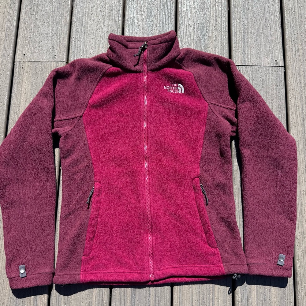 The North Face Women’s Fleece Full Zip Pink & Maroon Fleece Jacket. Size S?